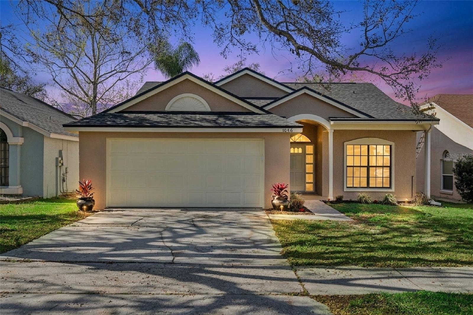 1046 WHITTIER CIR, OVIEDO, FL, 32765