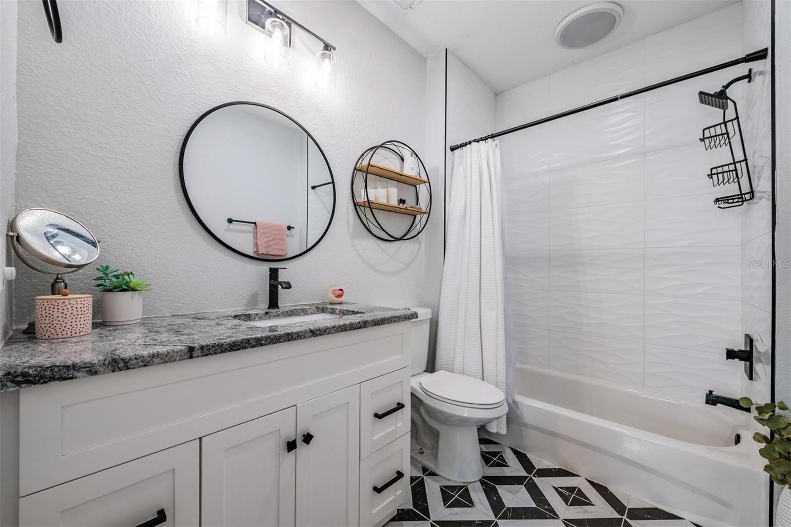 1875 MICHIGAN AVE NE, ST PETERSBURG, FL, 33703