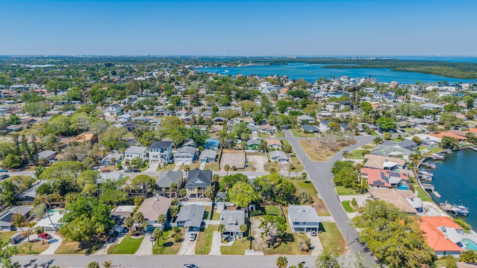 1875 MICHIGAN AVE NE, ST PETERSBURG, FL, 33703