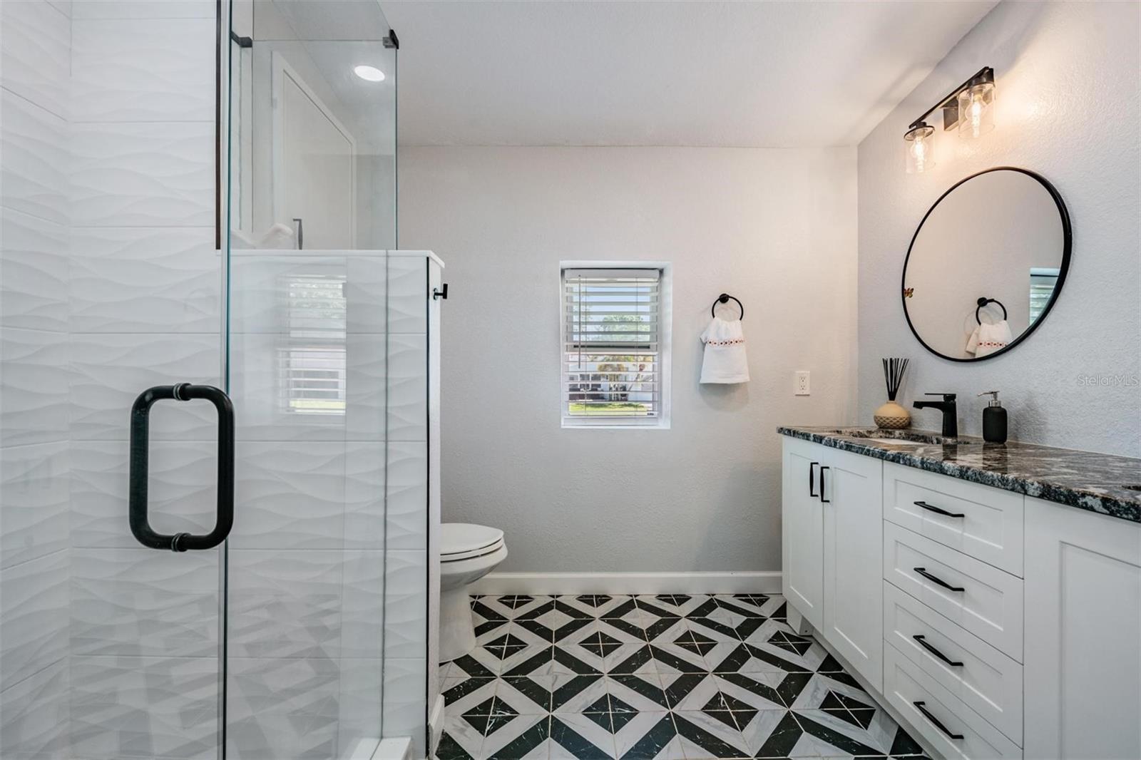 1875 MICHIGAN AVE NE, ST PETERSBURG, FL, 33703