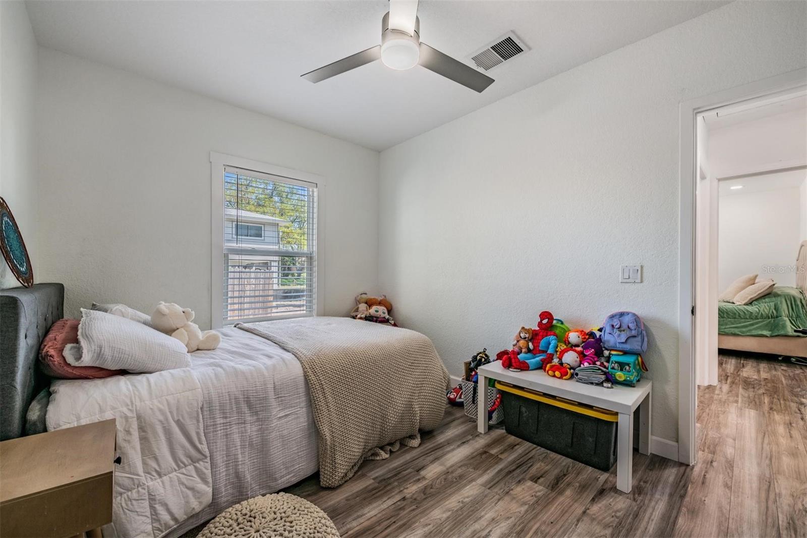 1875 MICHIGAN AVE NE, ST PETERSBURG, FL, 33703