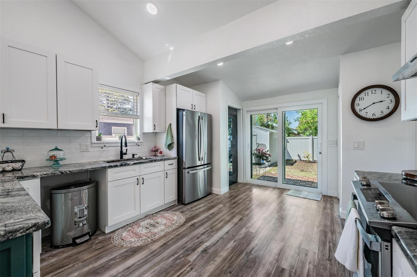 1875 MICHIGAN AVE NE, ST PETERSBURG, FL, 33703