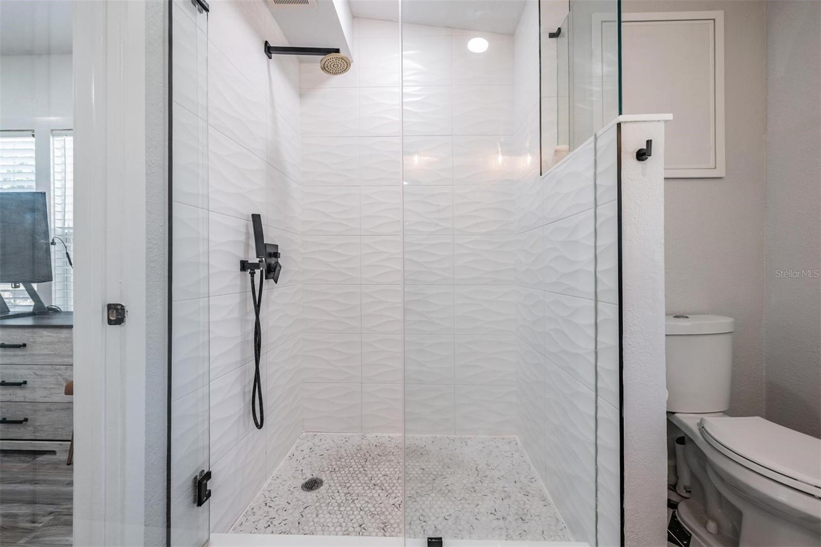 1875 MICHIGAN AVE NE, ST PETERSBURG, FL, 33703