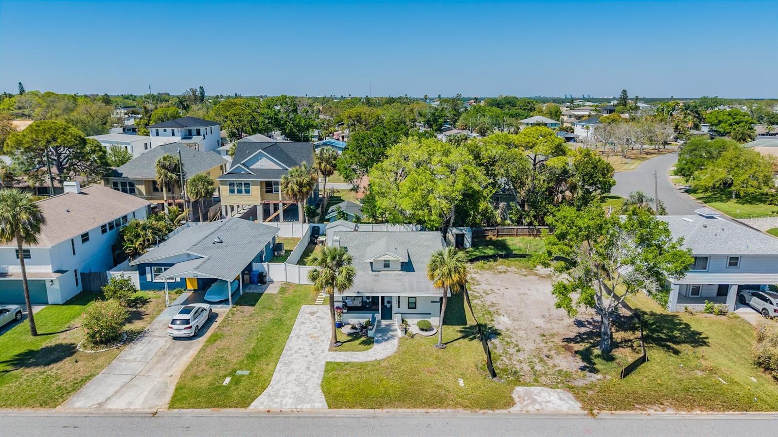 1875 MICHIGAN AVE NE, ST PETERSBURG, FL, 33703