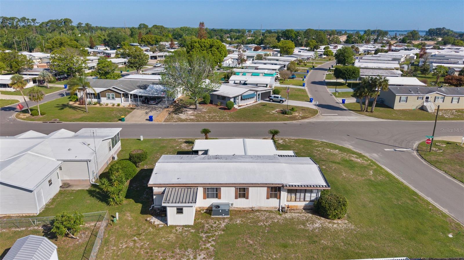 1227 NASSAU CIR, TAVARES, FL, 32778