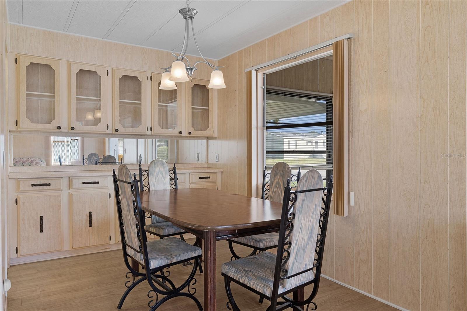 1227 NASSAU CIR, TAVARES, FL, 32778