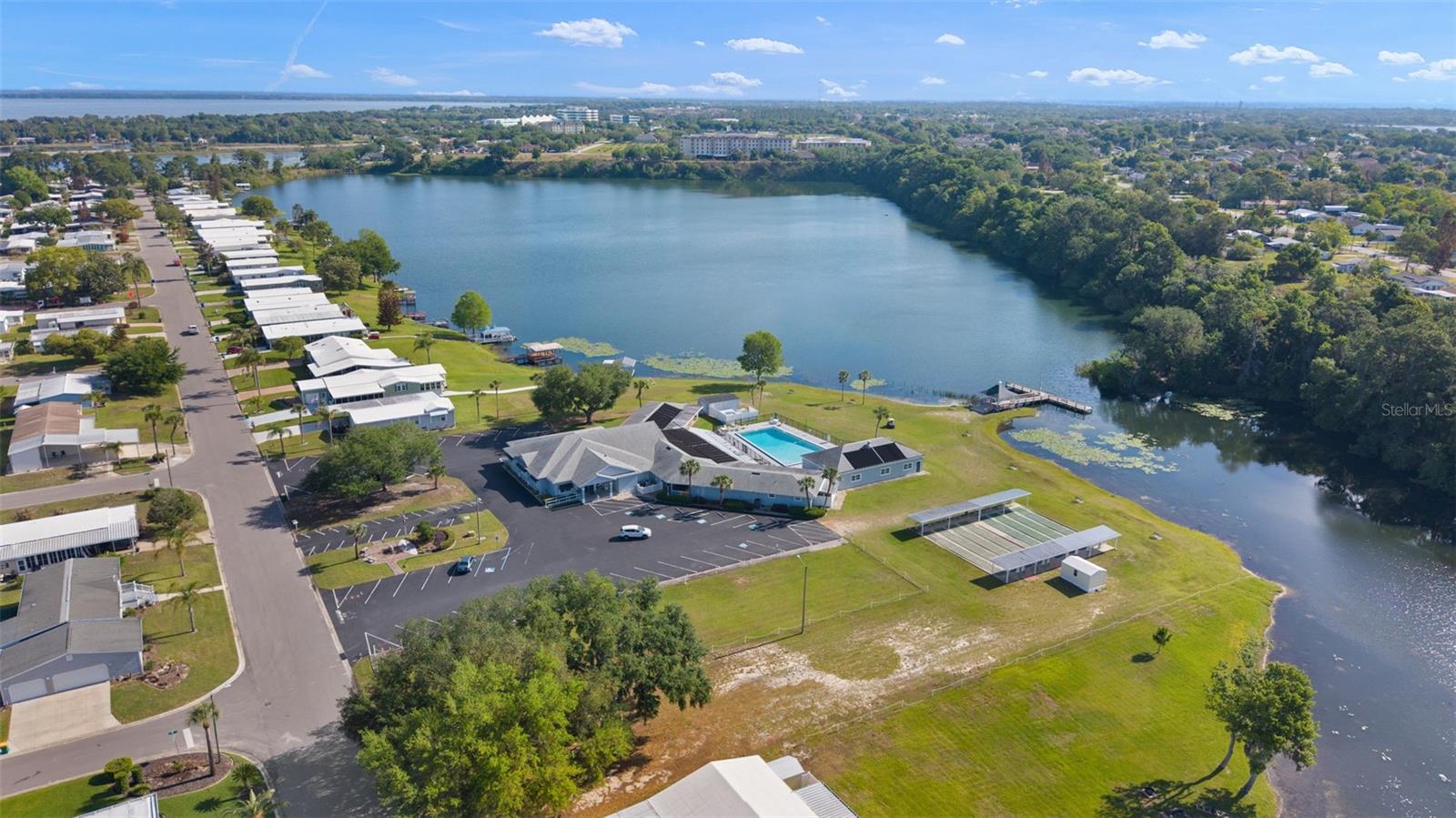 1227 NASSAU CIR, TAVARES, FL, 32778