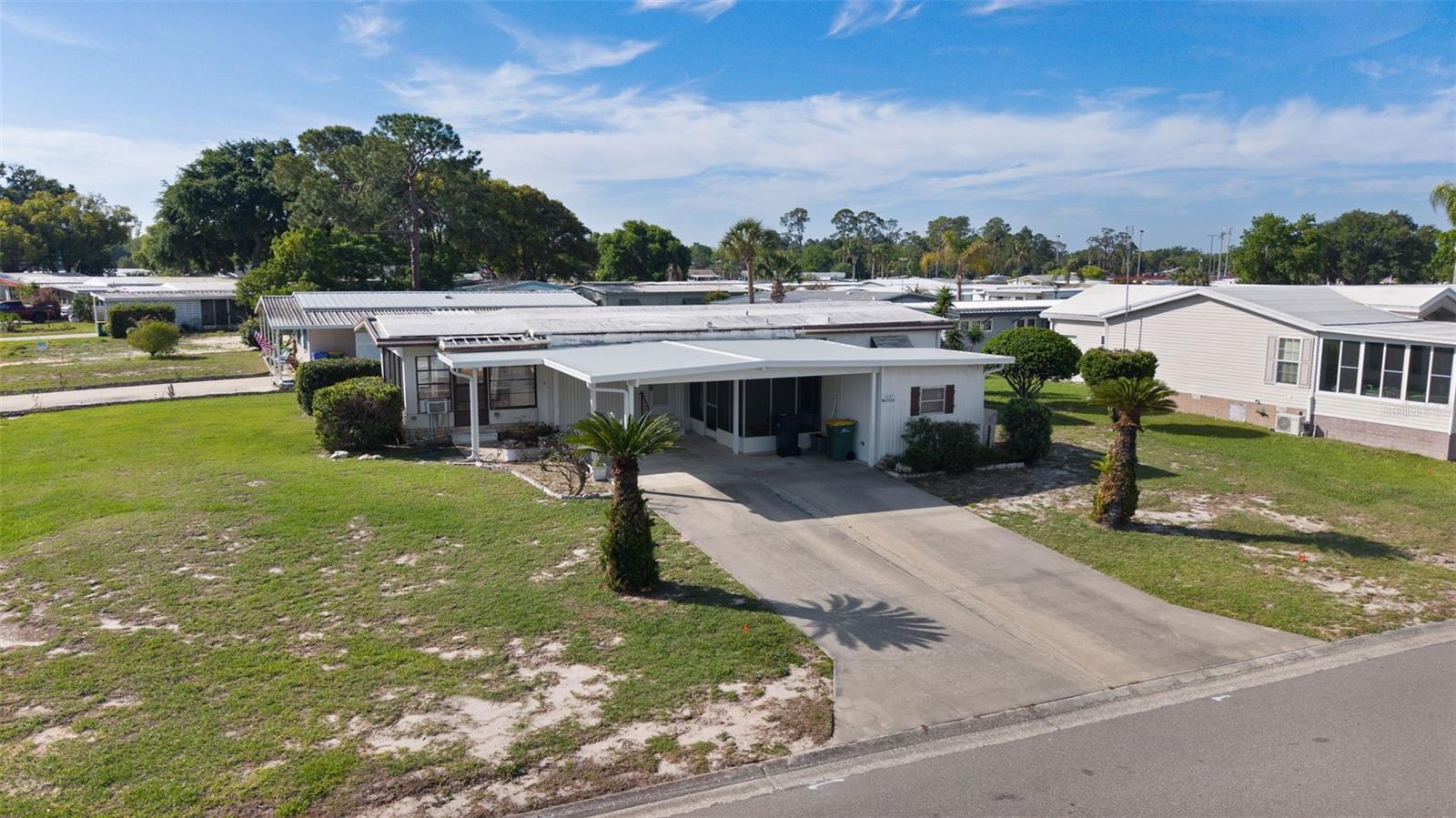 1227 NASSAU CIR, TAVARES, FL, 32778