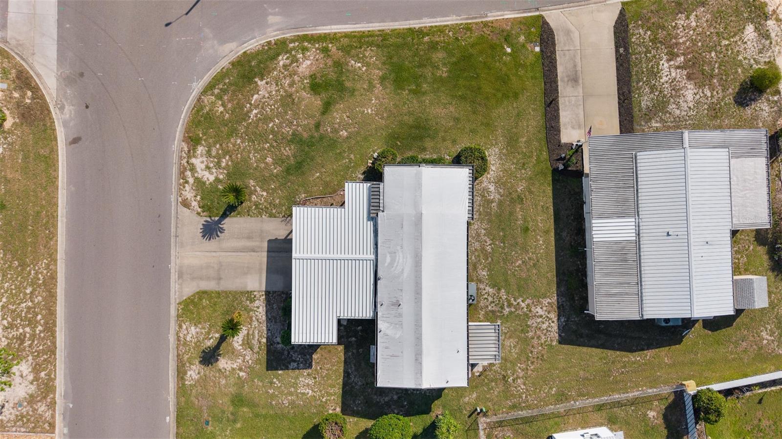 1227 NASSAU CIR, TAVARES, FL, 32778