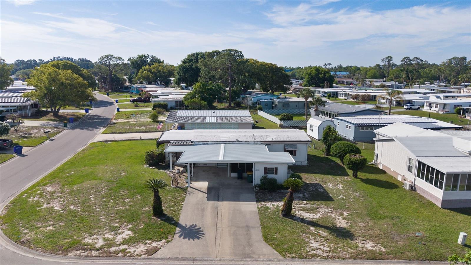 1227 NASSAU CIR, TAVARES, FL, 32778