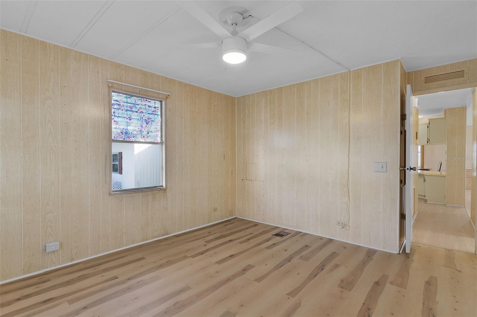 1227 NASSAU CIR, TAVARES, FL, 32778