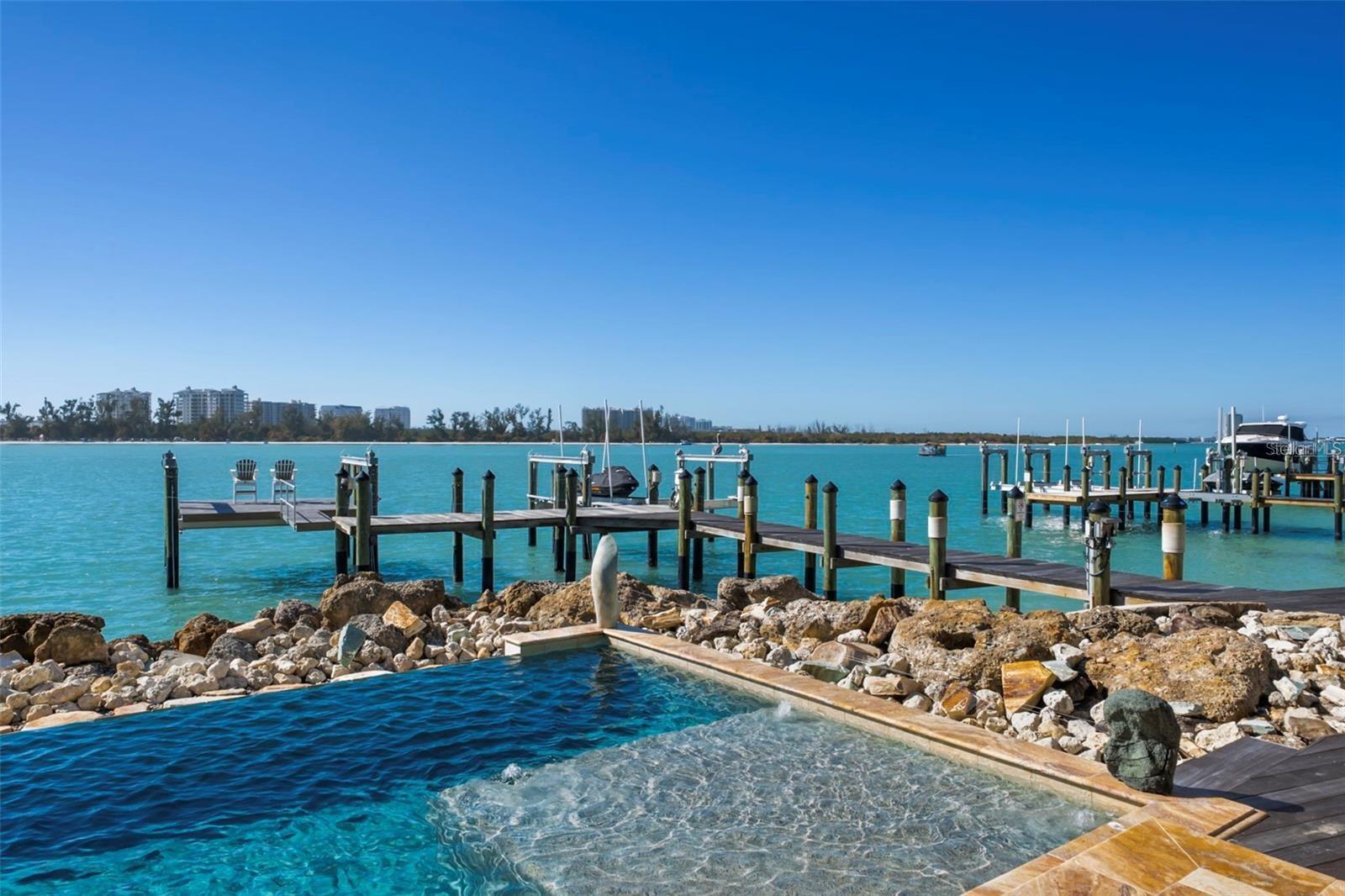 A4686535 Property Photo