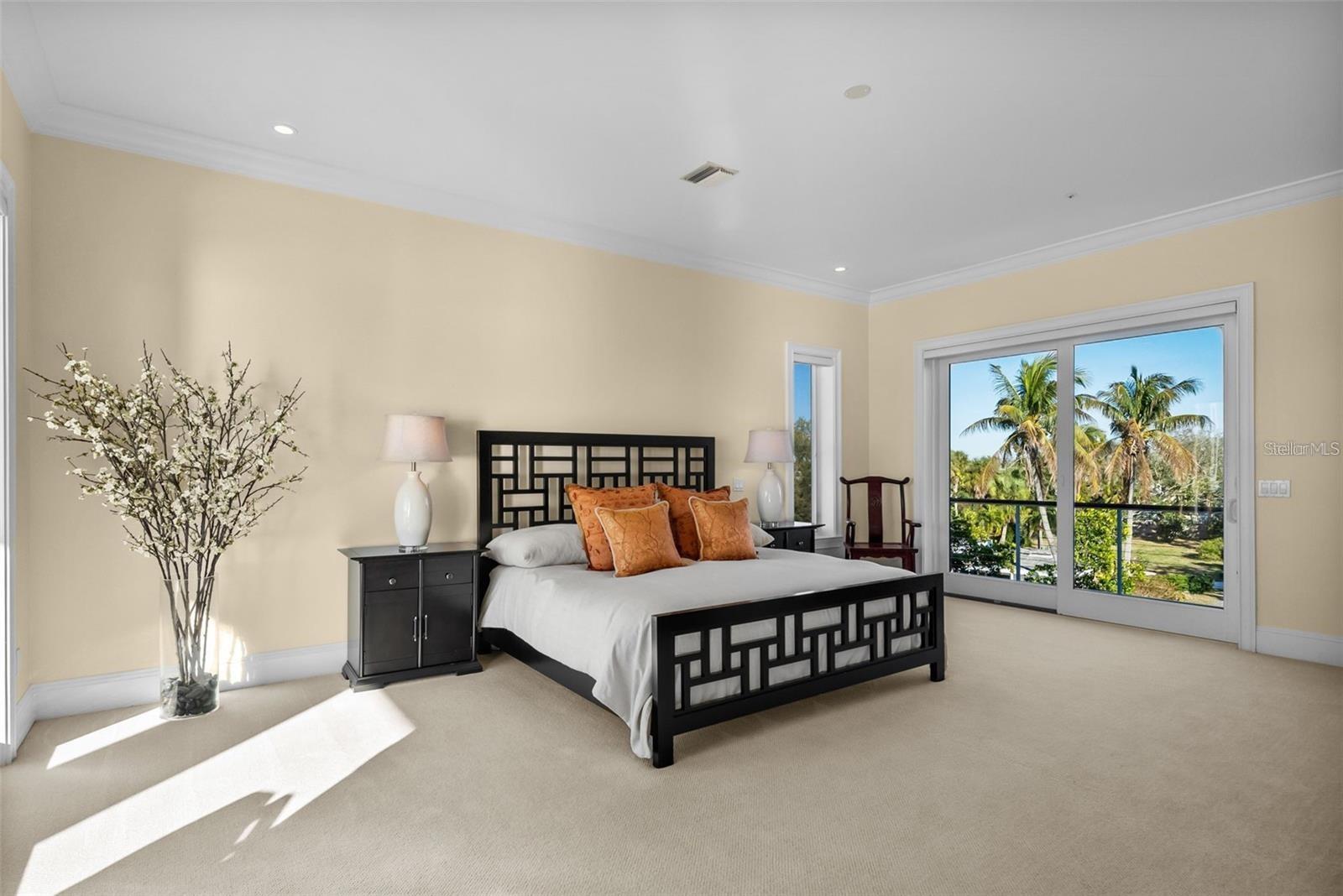 A4686535 Property Photo