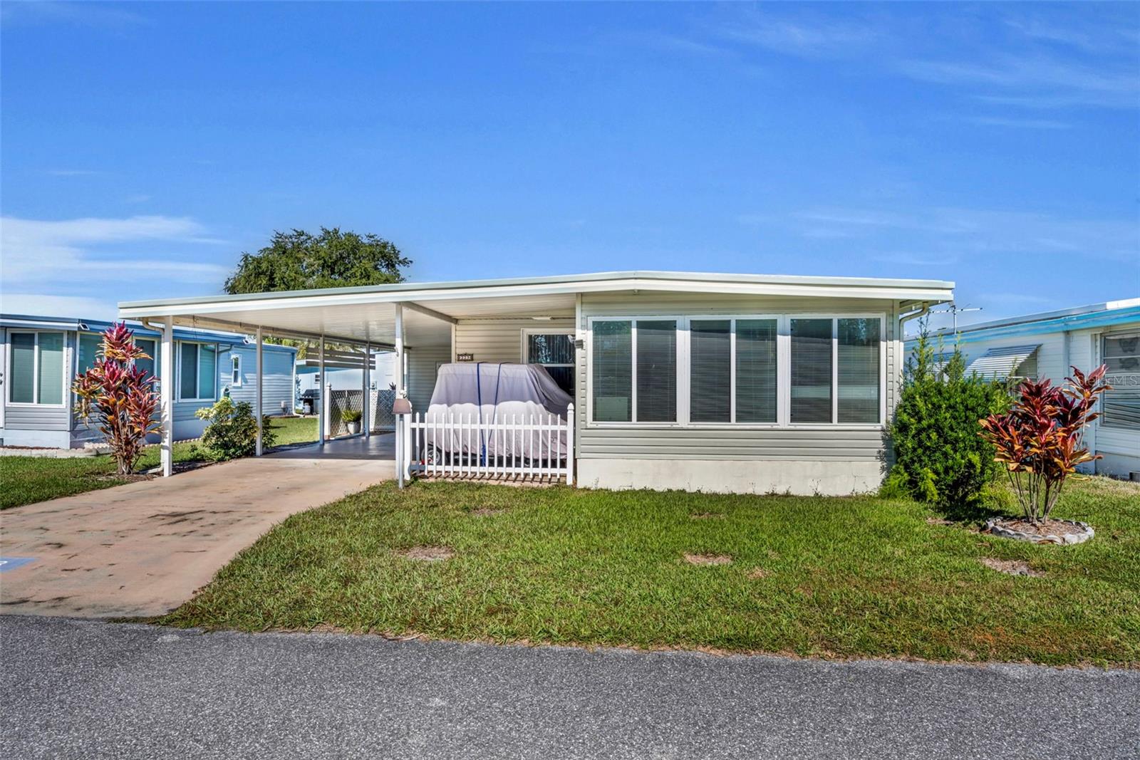 223 PARADISE S, LEESBURG, FL, 34788