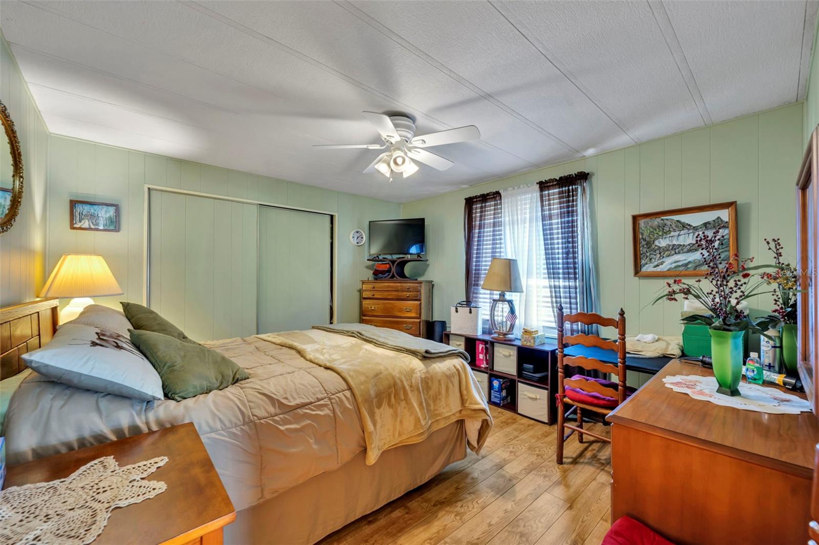 223 PARADISE S, LEESBURG, FL, 34788