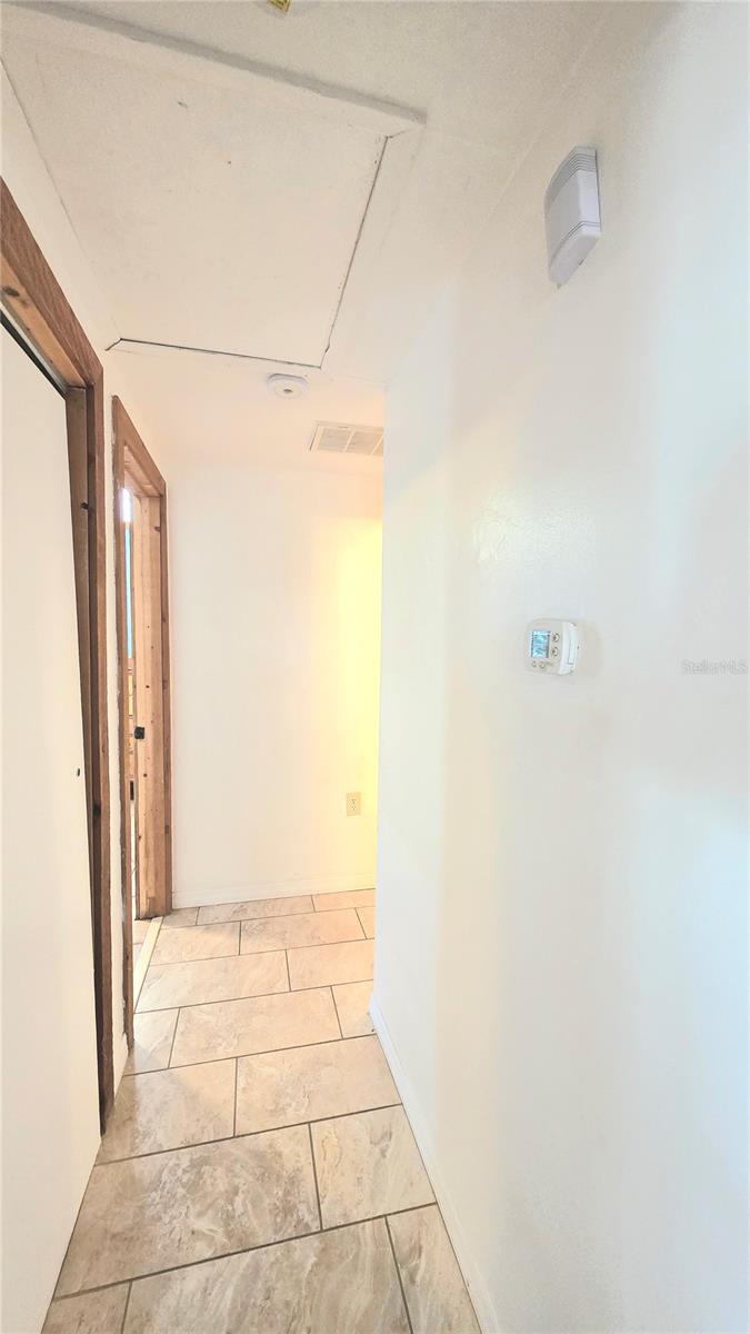 Foyer to the bedrooms