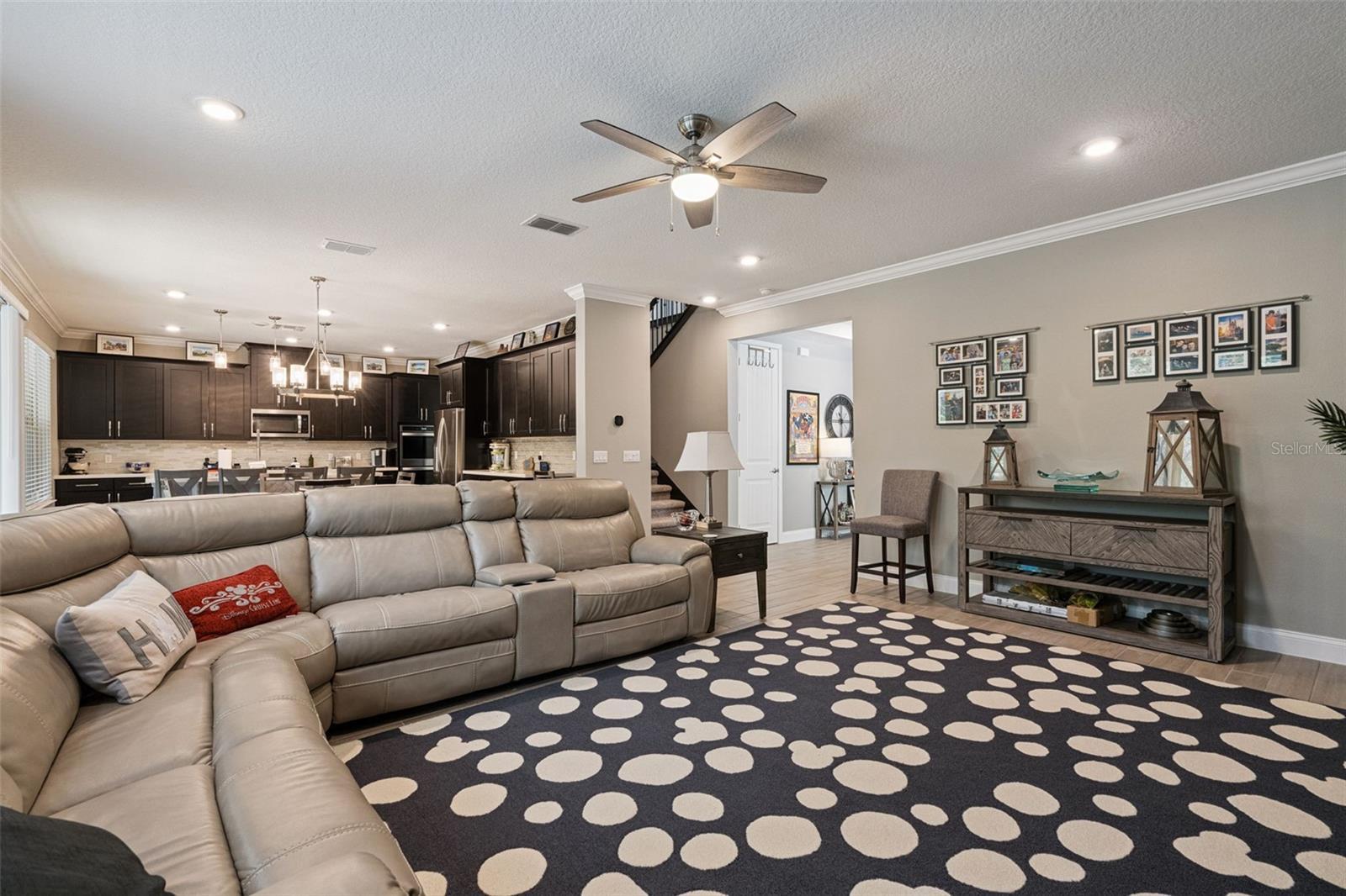 8415 VIVARO ISLE WAY, WINDERMERE, FL, 34786