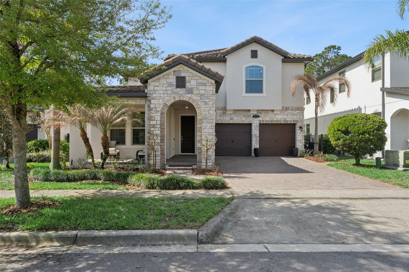8415 VIVARO ISLE WAY, WINDERMERE, FL, 34786