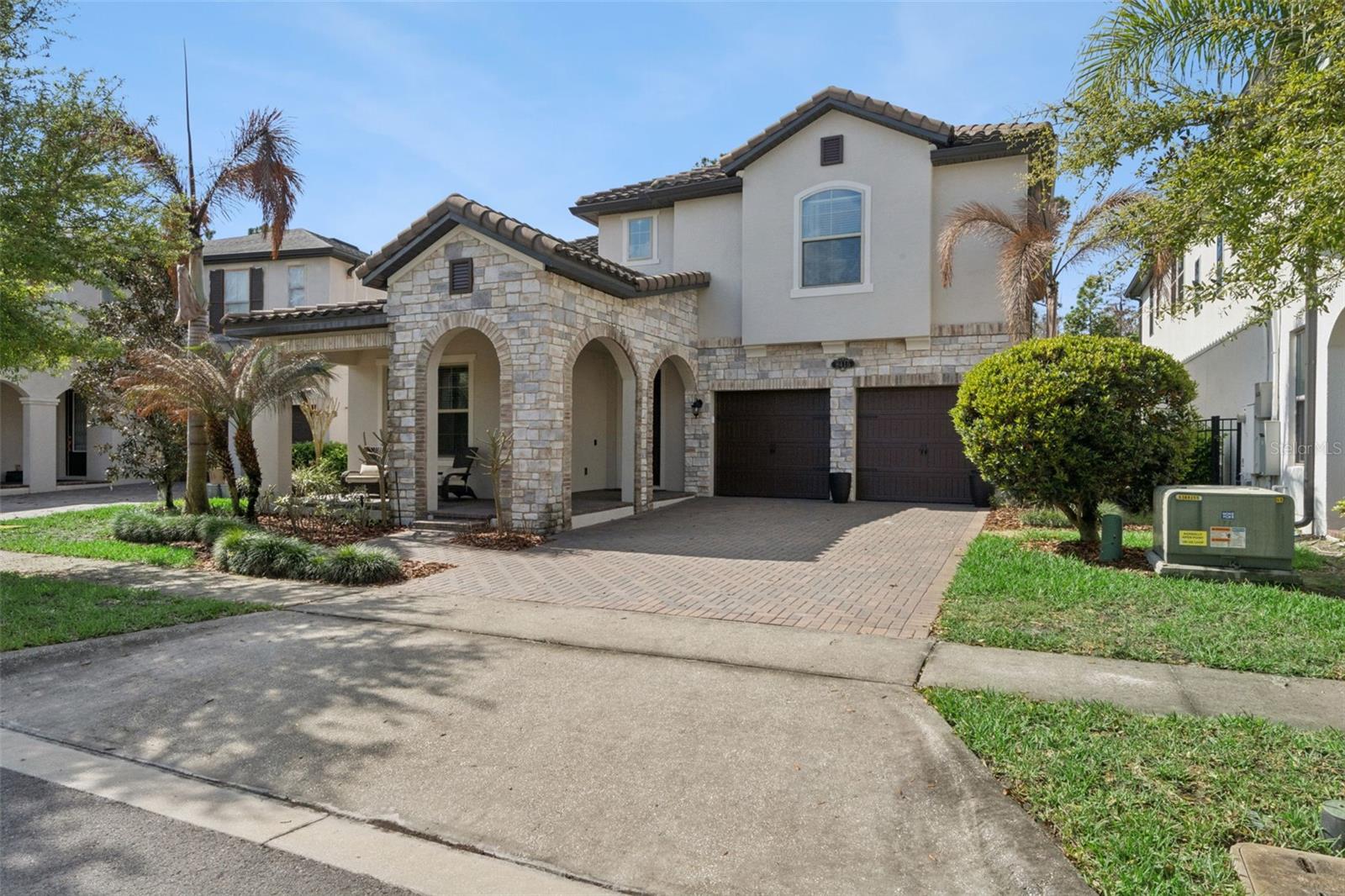 8415 VIVARO ISLE WAY, WINDERMERE, FL, 34786