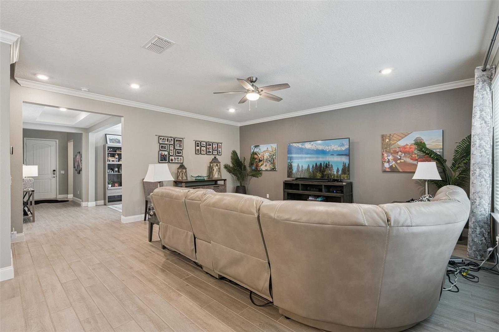 8415 VIVARO ISLE WAY, WINDERMERE, FL, 34786