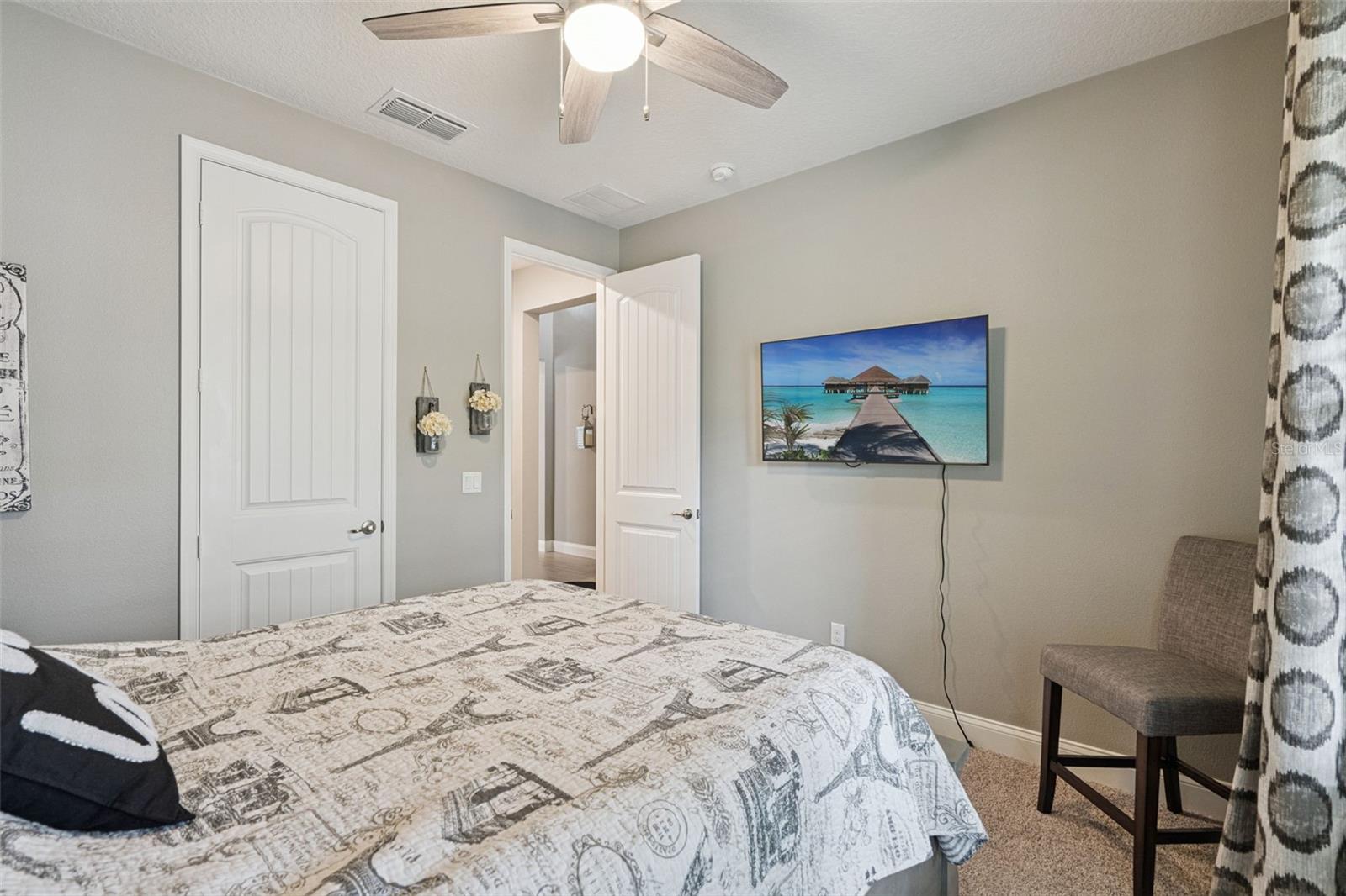 8415 VIVARO ISLE WAY, WINDERMERE, FL, 34786