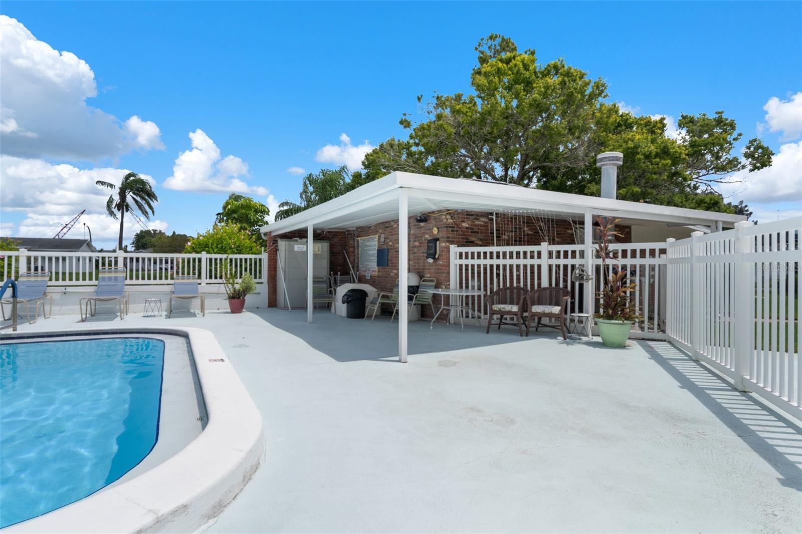 5107 PARK LAKE DR N, PINELLAS PARK, FL, 33782
