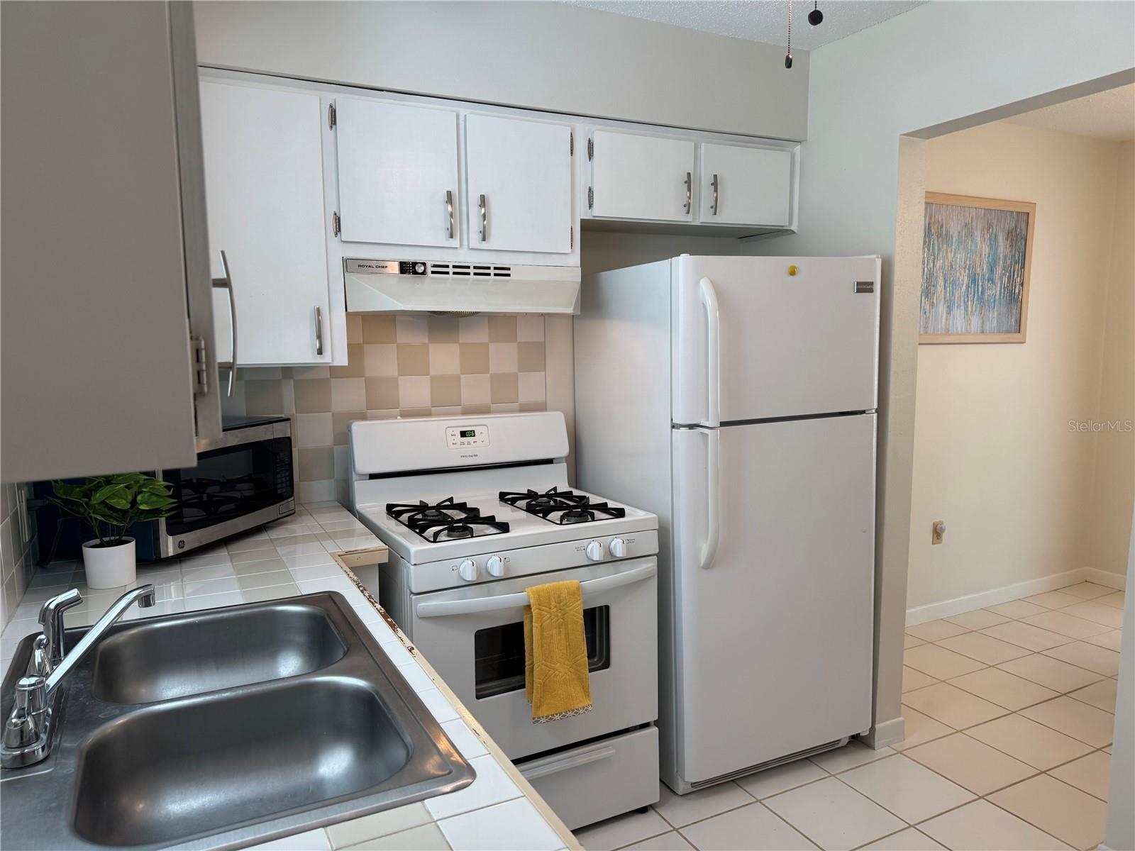 5107 PARK LAKE DR N, PINELLAS PARK, FL, 33782