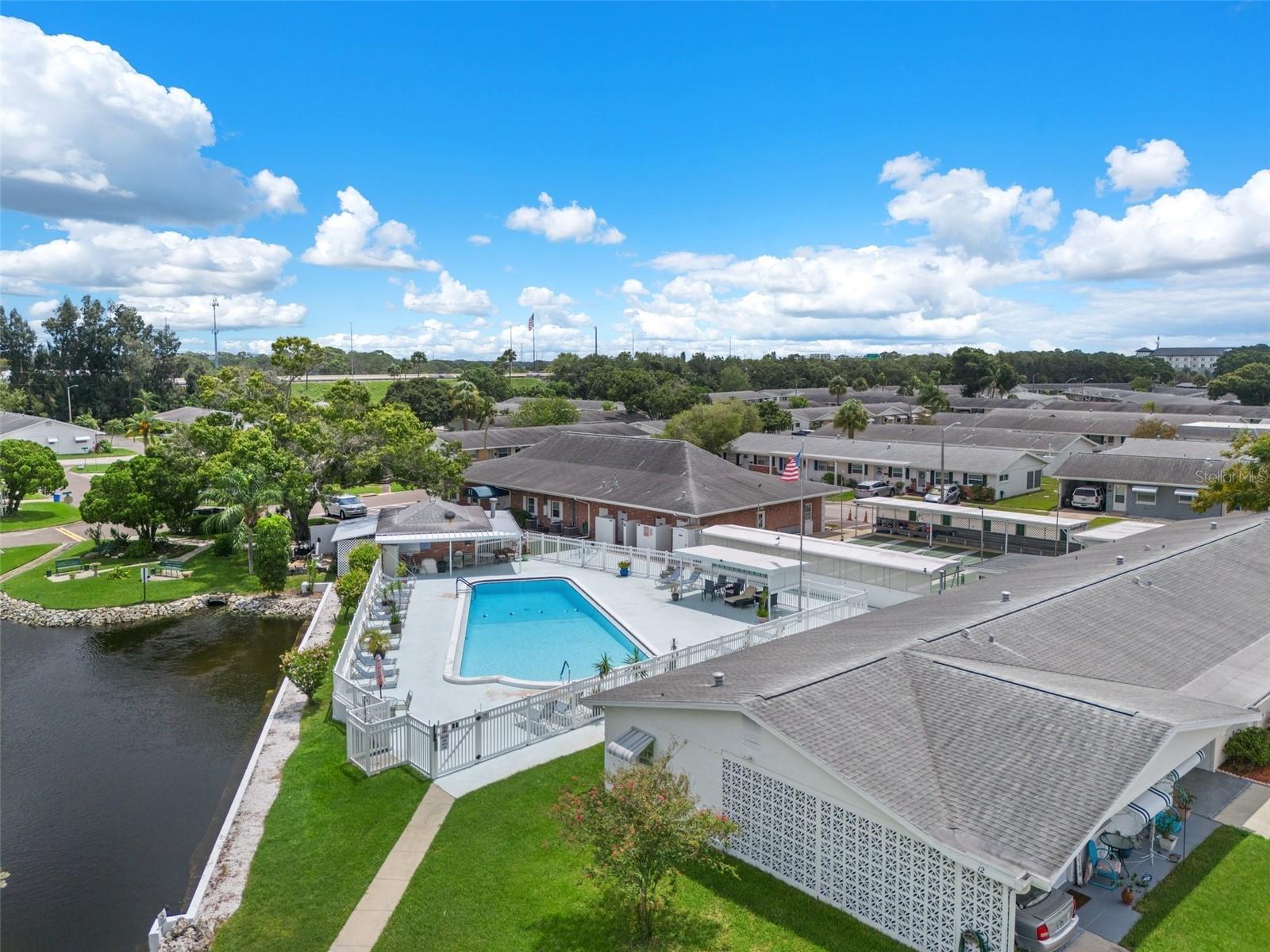 5107 PARK LAKE DR N, PINELLAS PARK, FL, 33782