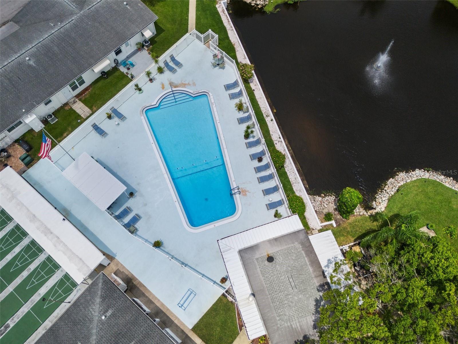 5107 PARK LAKE DR N, PINELLAS PARK, FL, 33782