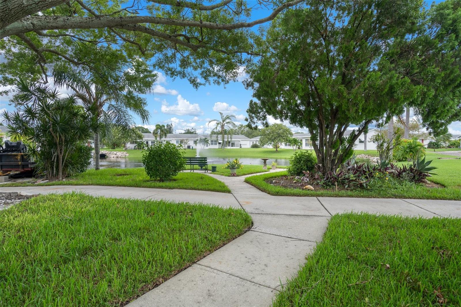 5107 PARK LAKE DR N, PINELLAS PARK, FL, 33782