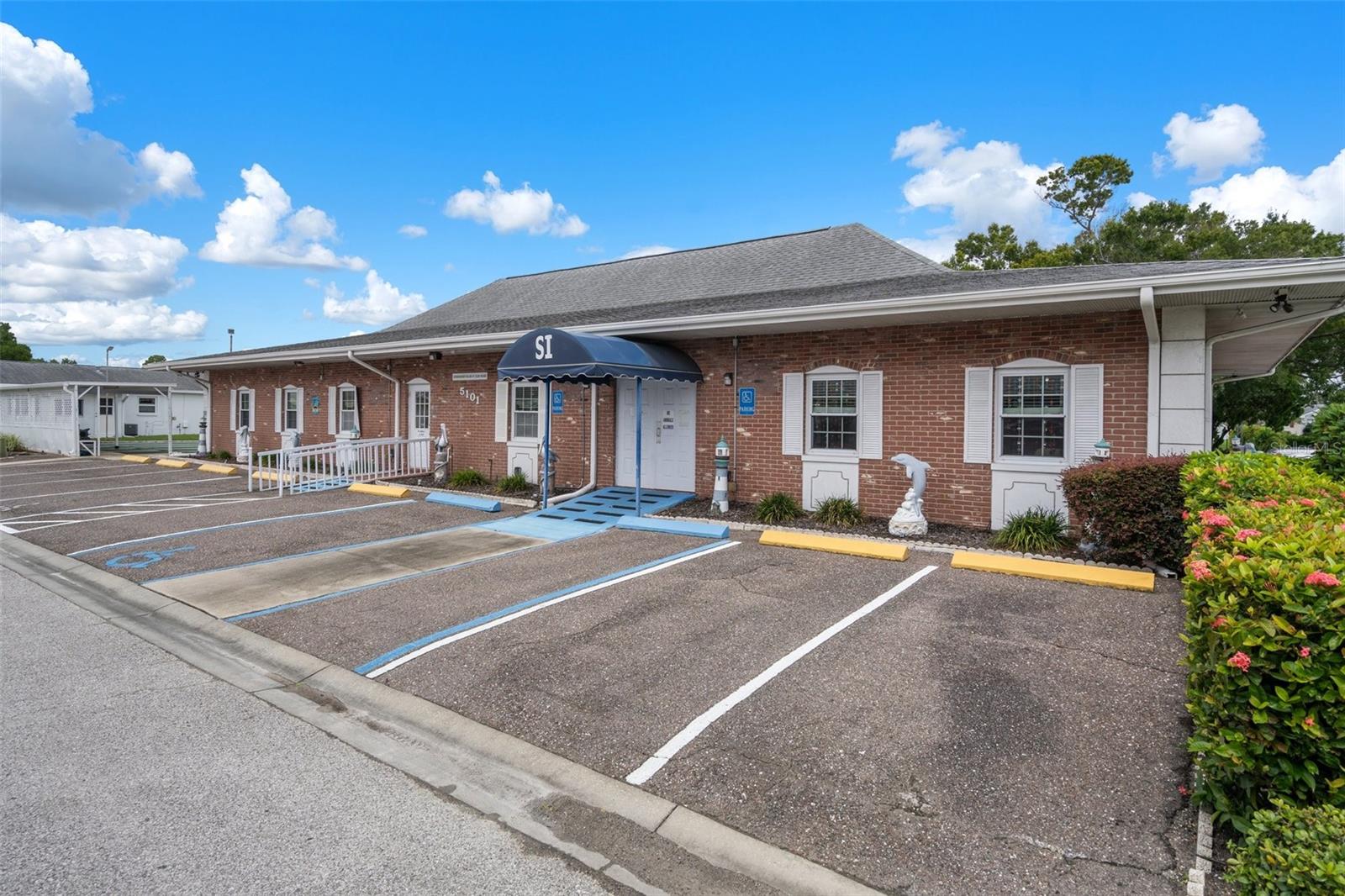 5107 PARK LAKE DR N, PINELLAS PARK, FL, 33782