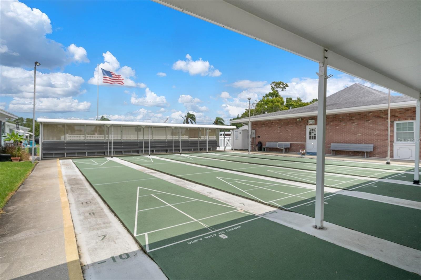 5107 PARK LAKE DR N, PINELLAS PARK, FL, 33782