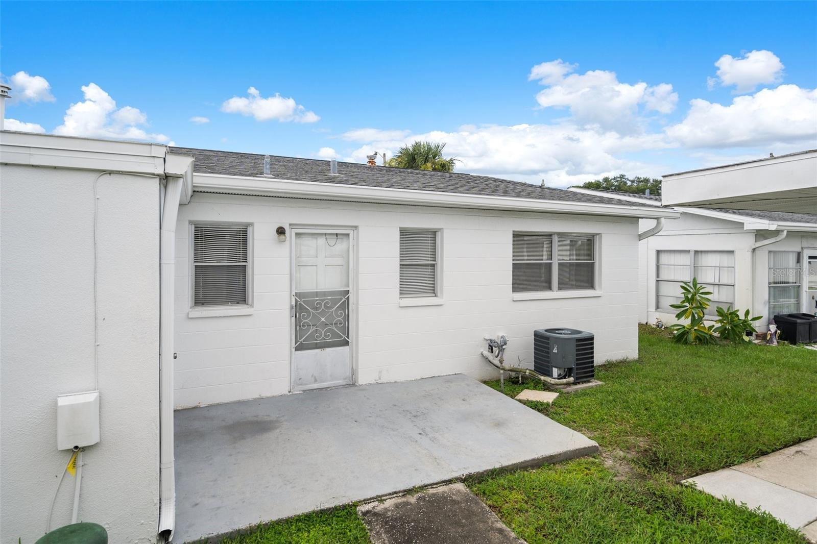 5107 PARK LAKE DR N, PINELLAS PARK, FL, 33782