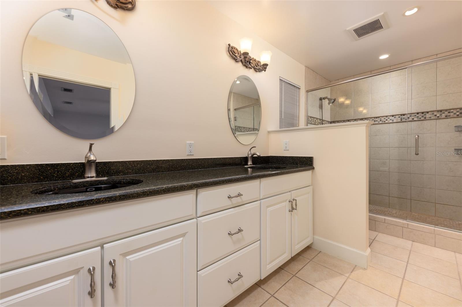 3930 NW 32ND PL, GAINESVILLE, FL, 32606