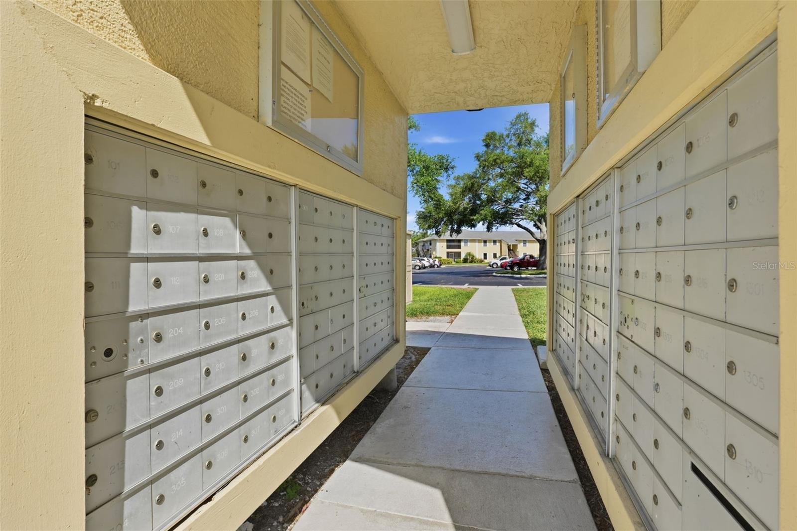 3001 58TH AVE S #1015, ST PETERSBURG, FL, 33712