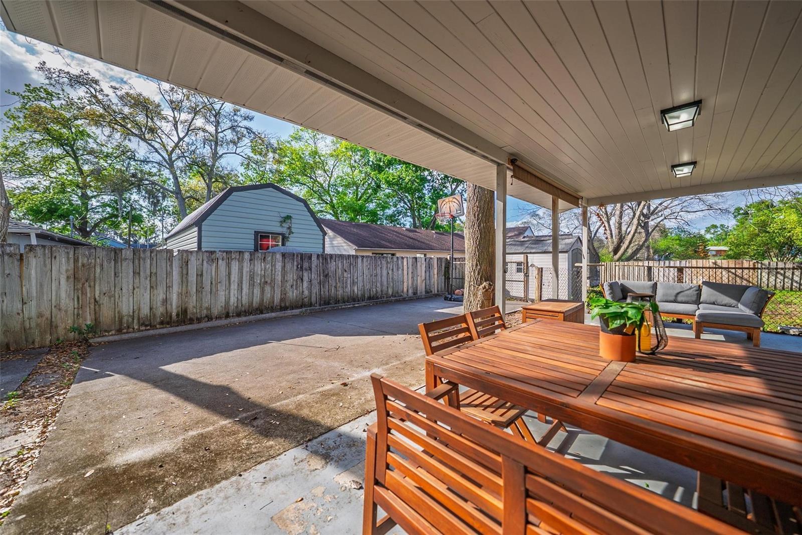 106 PORTLAND ST, EUSTIS, FL, 32726