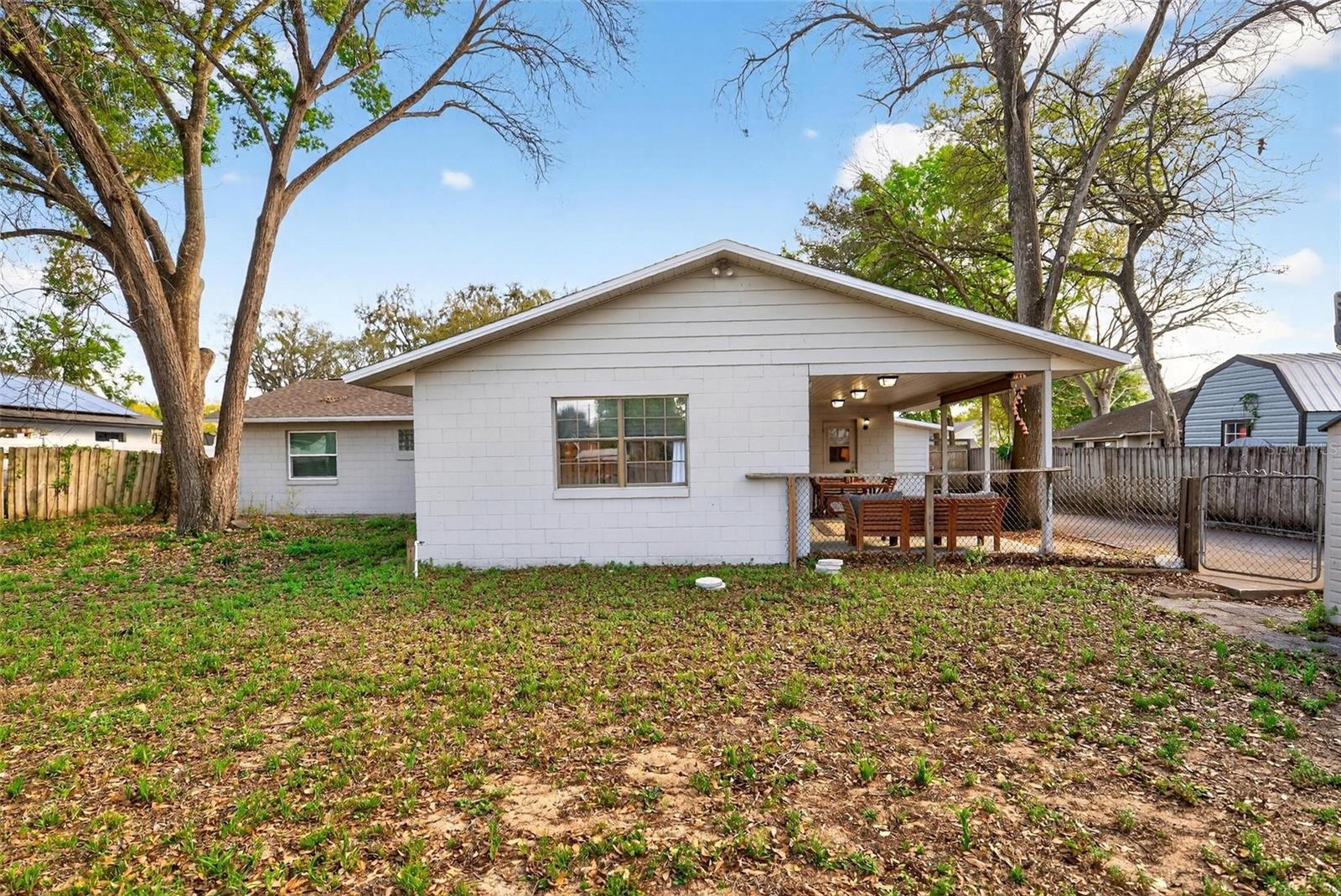 106 PORTLAND ST, EUSTIS, FL, 32726