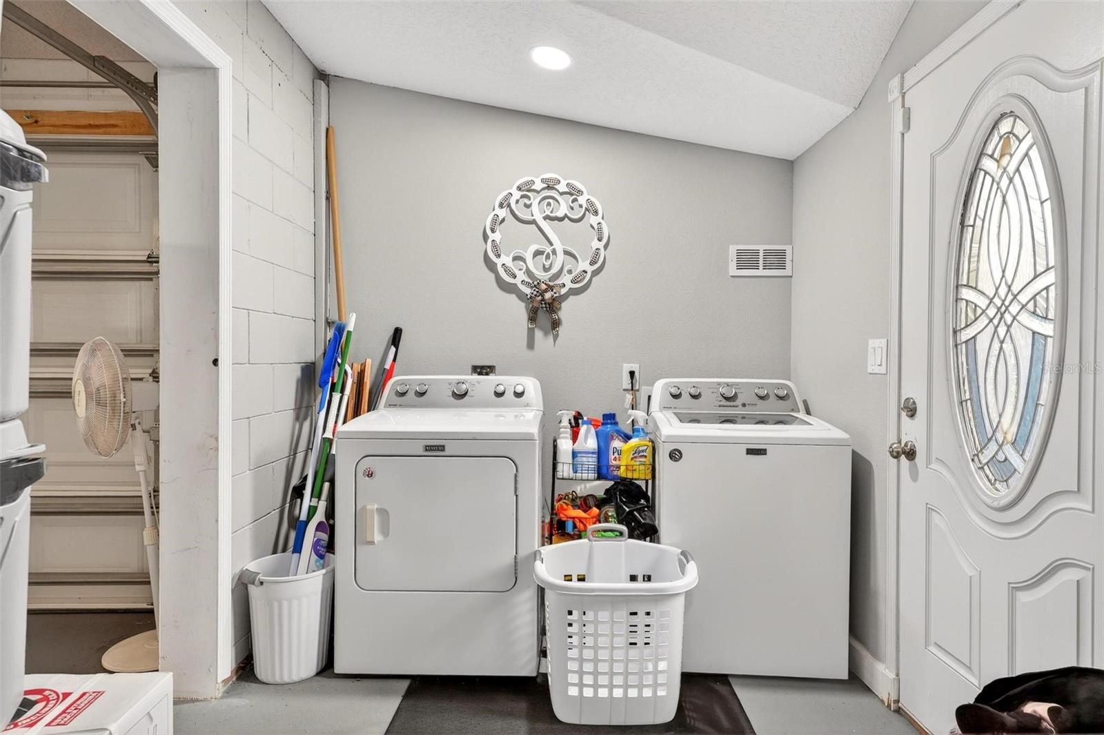106 PORTLAND ST, EUSTIS, FL, 32726