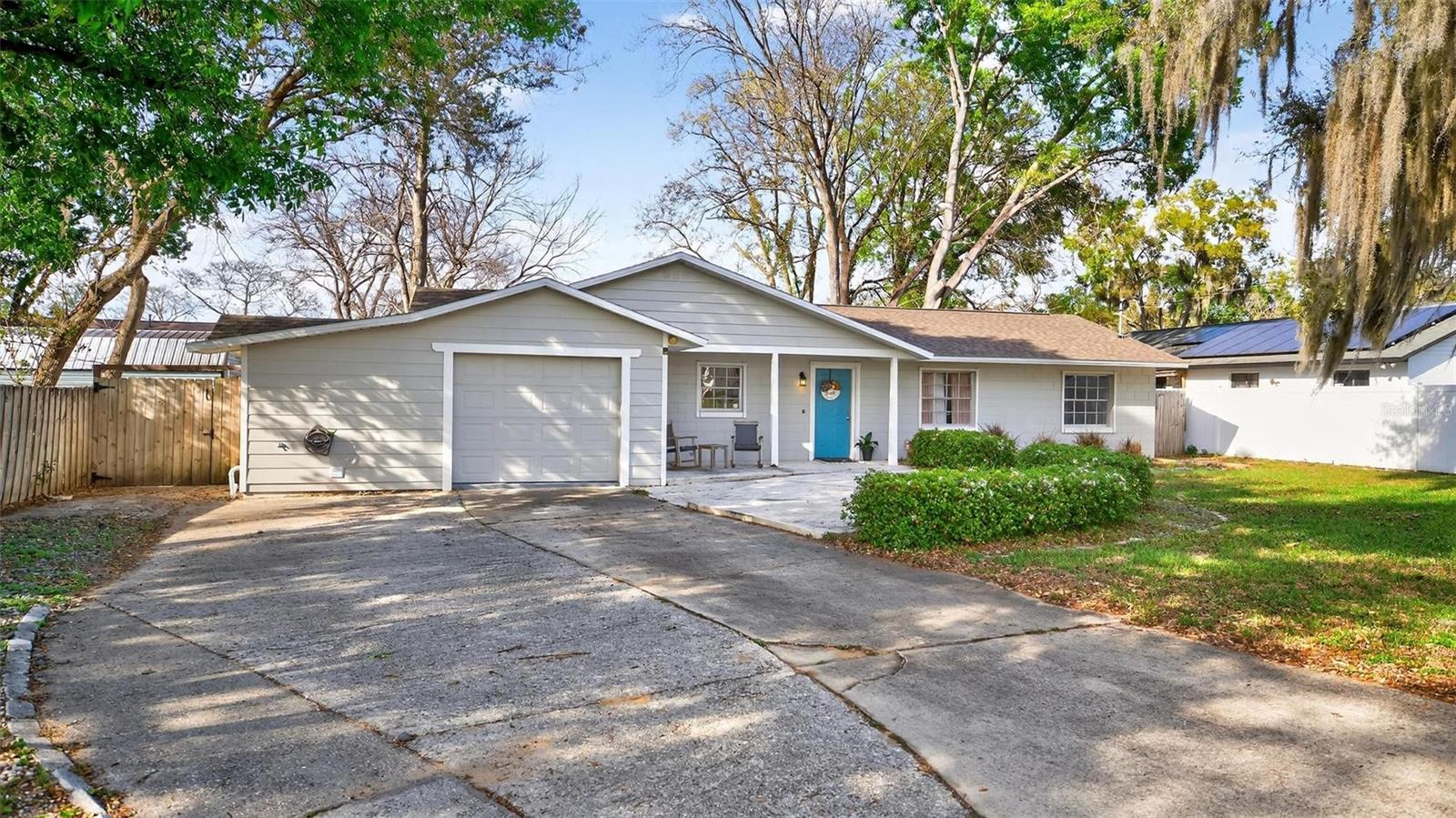 106 PORTLAND ST, EUSTIS, FL, 32726