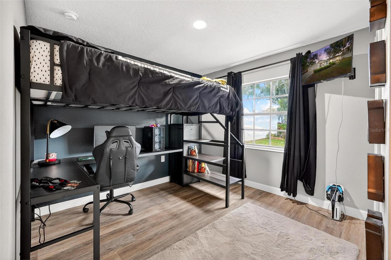 106 PORTLAND ST, EUSTIS, FL, 32726