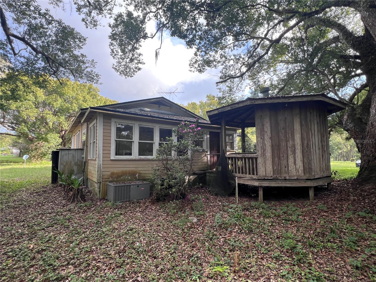 177 E 3RD AVE, PIERSON, FL, 32180