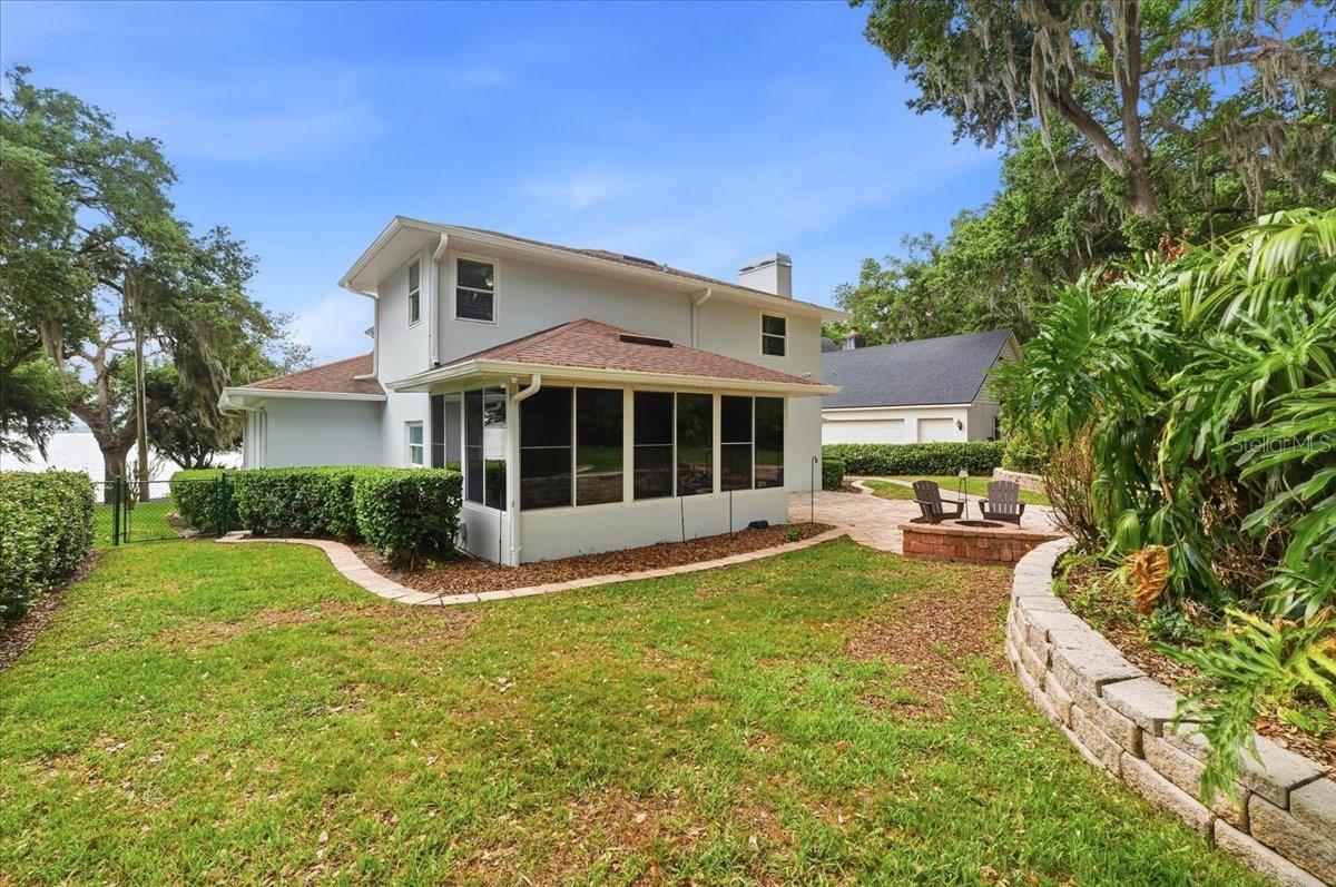 2000 LAKE ARIANA BLVD, AUBURNDALE, FL, 33823