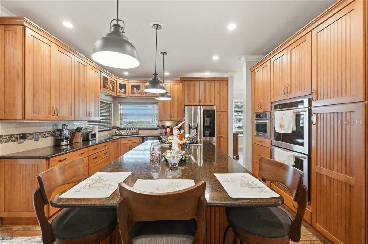 2000 LAKE ARIANA BLVD, AUBURNDALE, FL, 33823