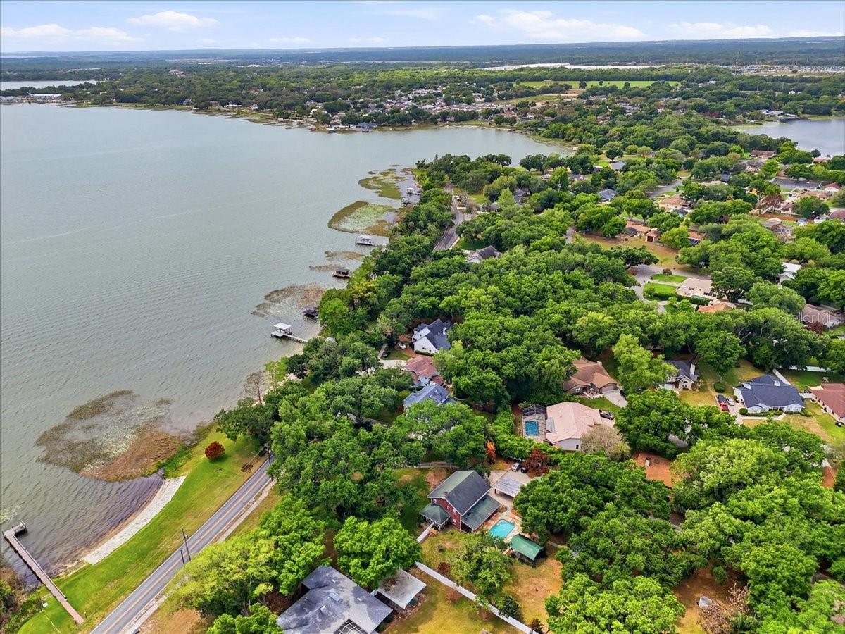 2000 LAKE ARIANA BLVD, AUBURNDALE, FL, 33823