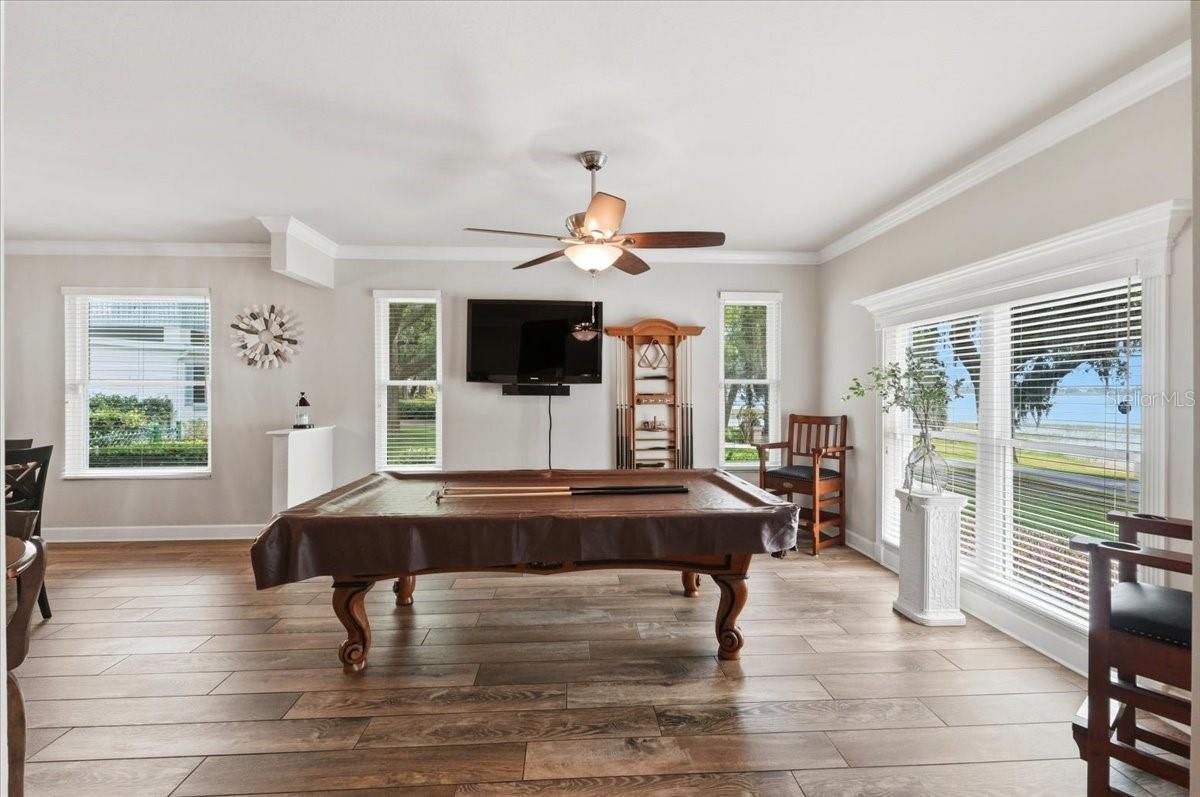 2000 LAKE ARIANA BLVD, AUBURNDALE, FL, 33823