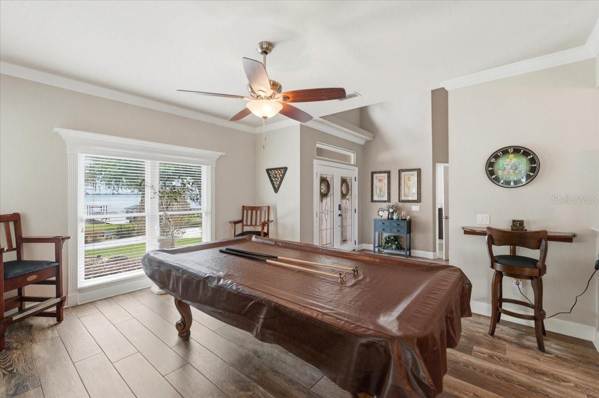2000 LAKE ARIANA BLVD, AUBURNDALE, FL, 33823