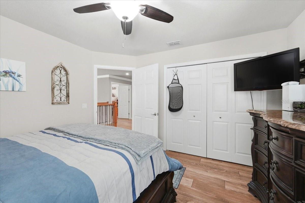 2000 LAKE ARIANA BLVD, AUBURNDALE, FL, 33823