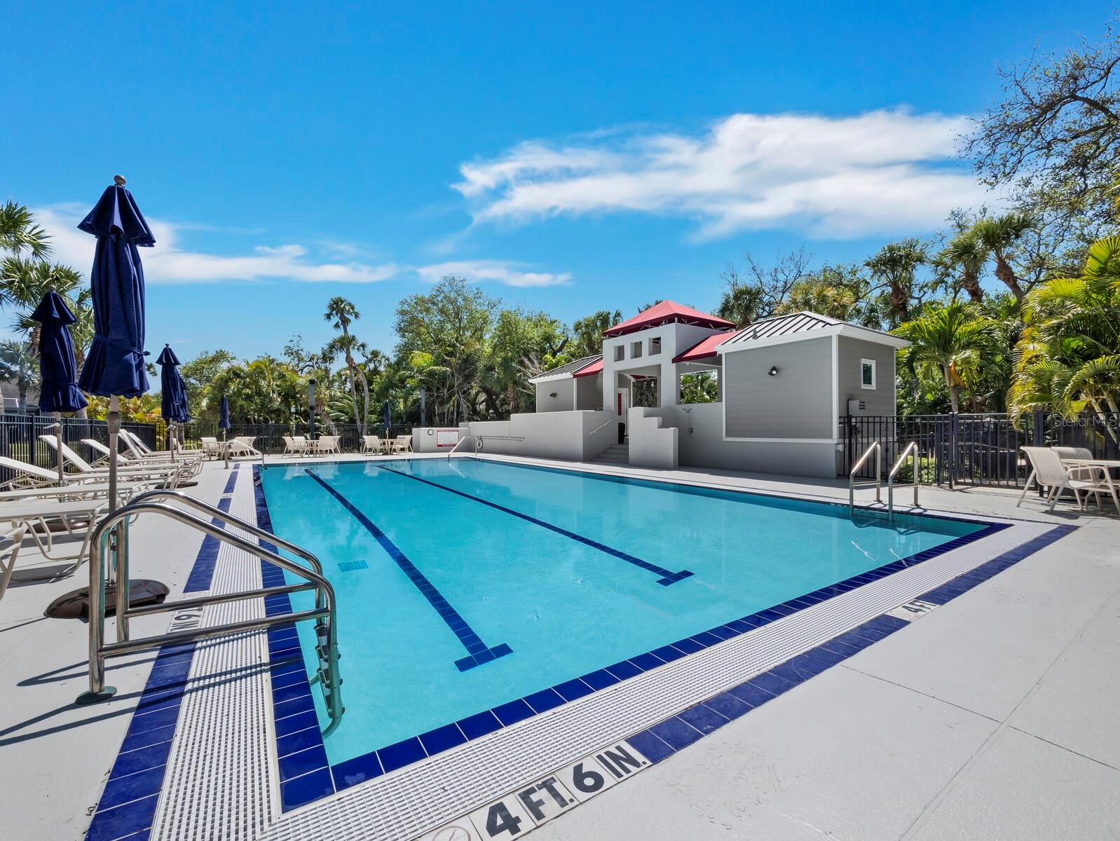 3466 WINDING OAKS DR #35, LONGBOAT KEY, FL, 34228