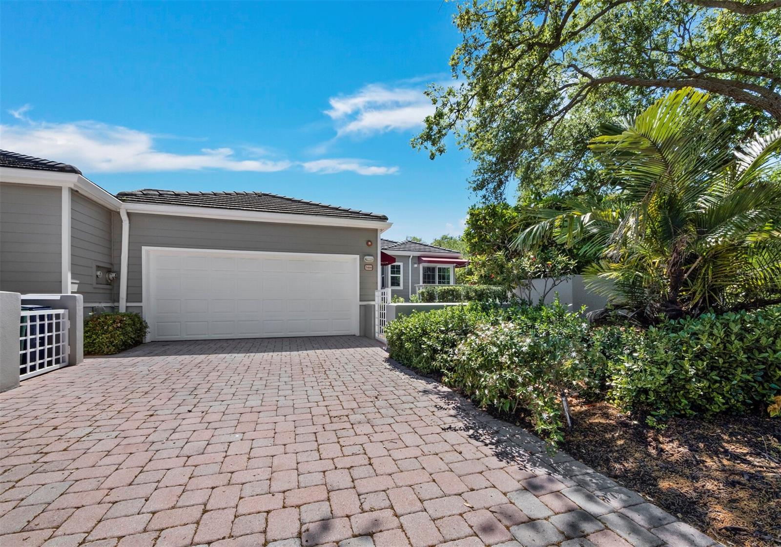 3466 WINDING OAKS DR #35, LONGBOAT KEY, FL, 34228