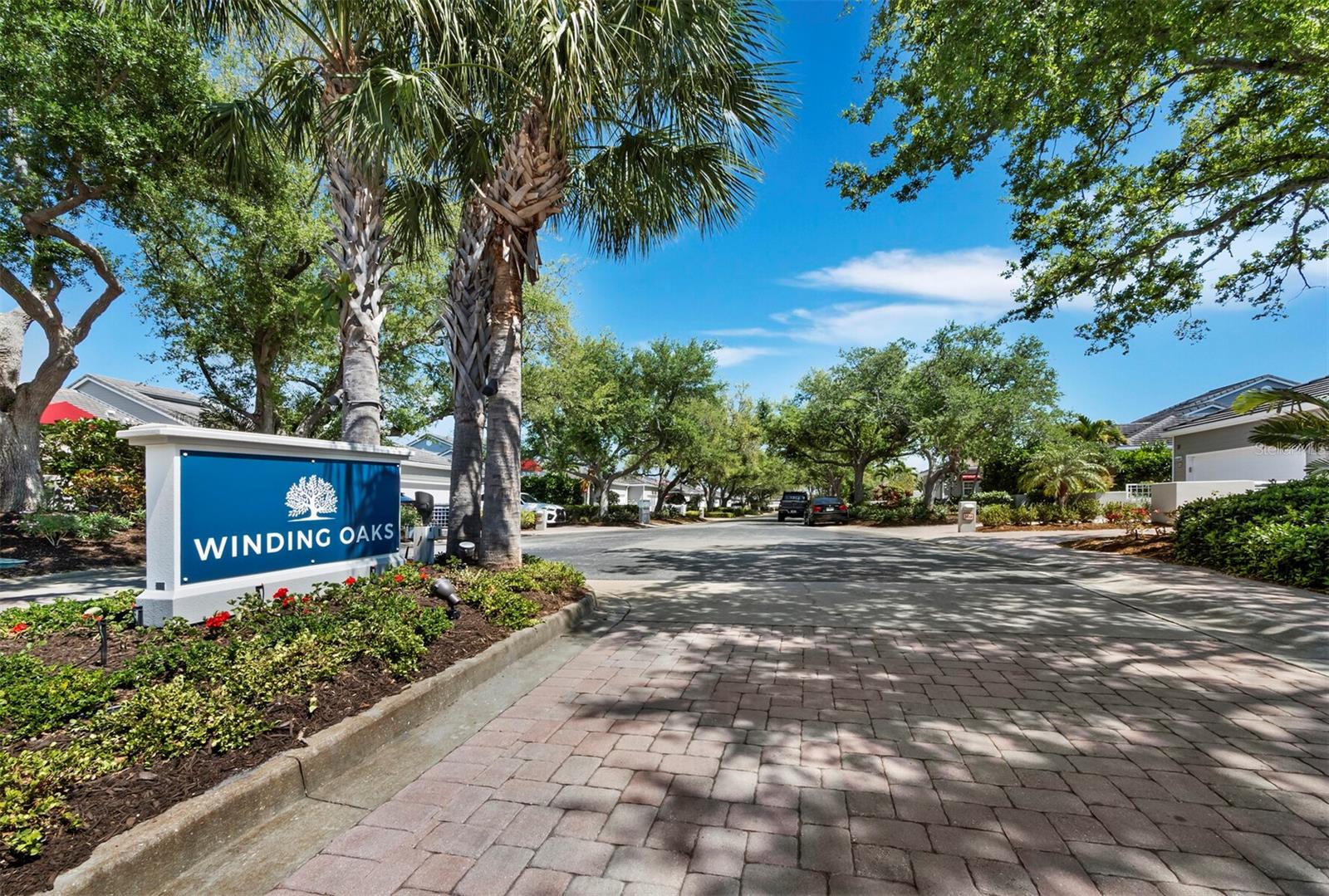 3466 WINDING OAKS DR #35, LONGBOAT KEY, FL, 34228